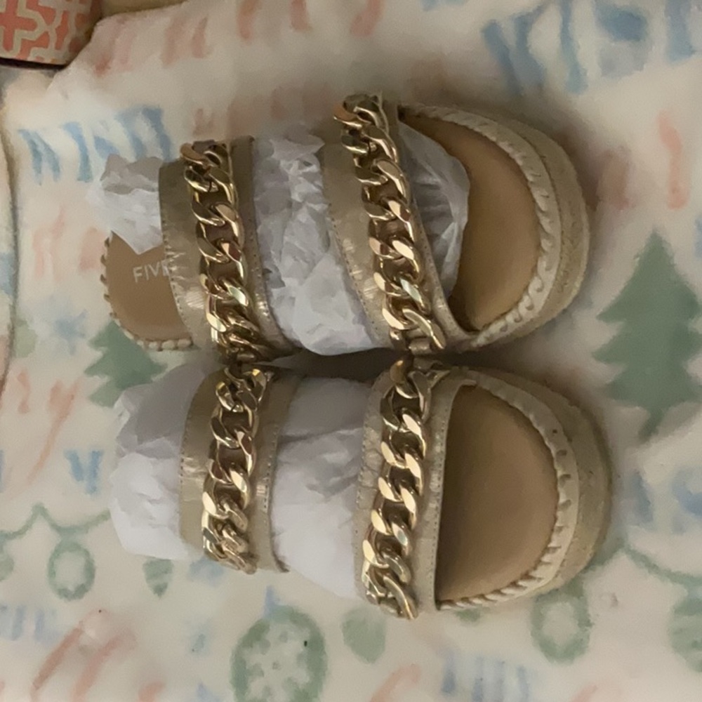 Five Tribes slide on sandals